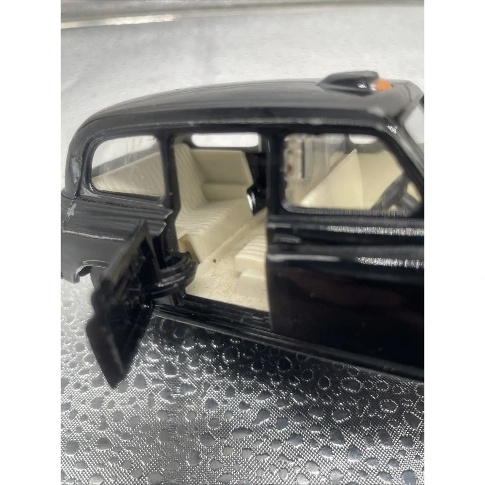 Corgi‎ Austin London Taxi
